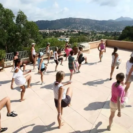 Village Cap Esterel, P2 Face Golf Et Daire *