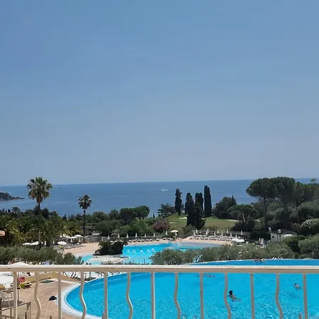 Village Cap Esterel, P2 Face Golf Et